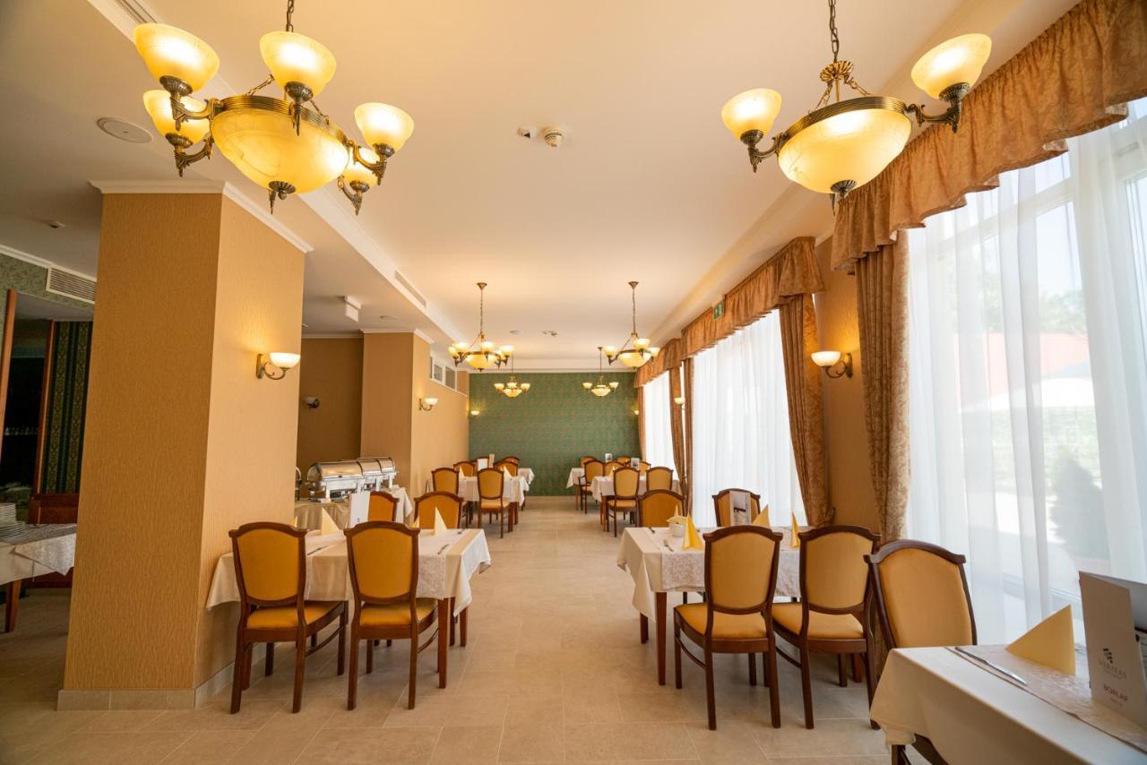 Elizabeth Hotel غيولا المظهر الخارجي الصورة