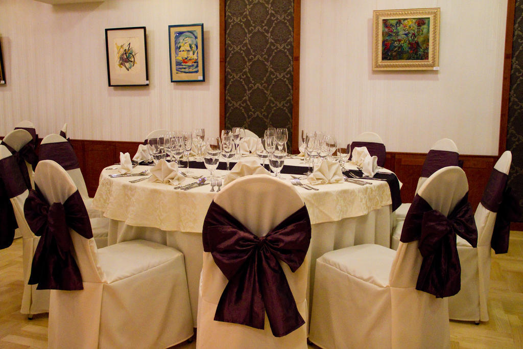 Elizabeth Hotel غيولا المظهر الخارجي الصورة